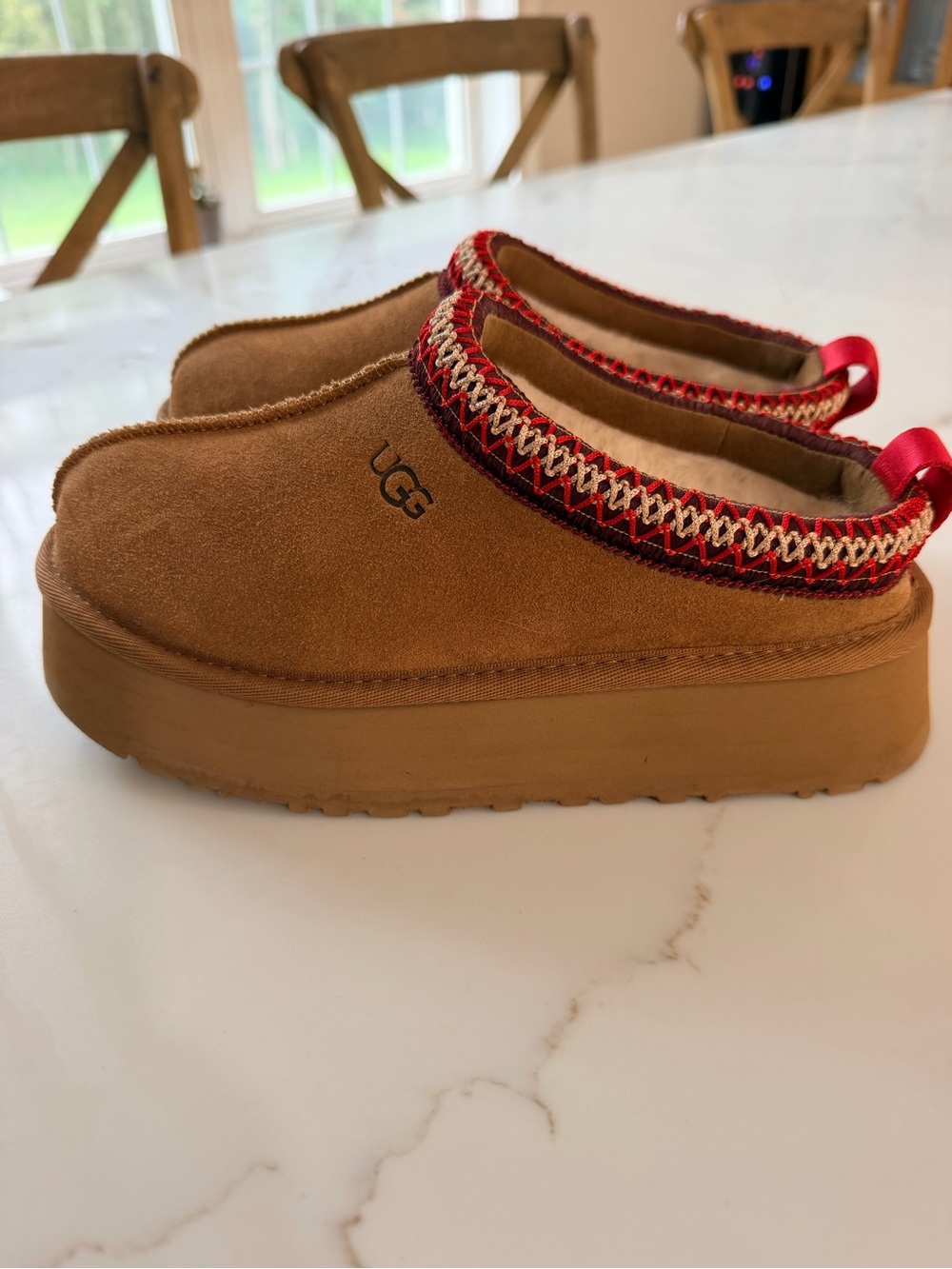 UGG Woman’s Tasman Mule in Chestnut with Red Trim